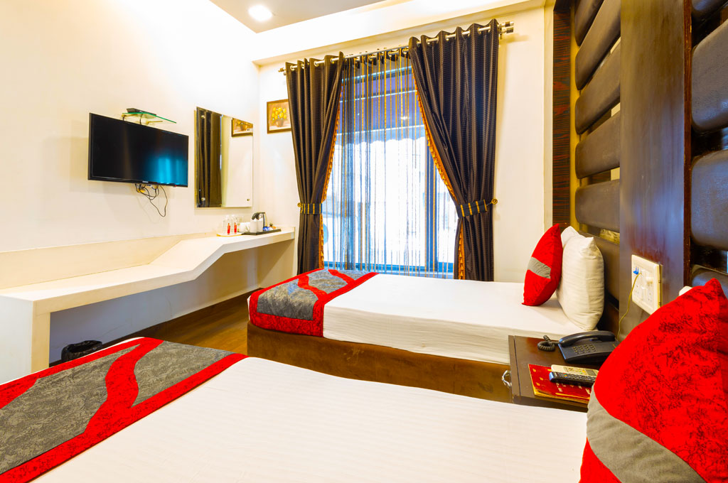 Deluxe-Double-Room